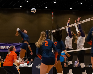 Syracuse dropped all three matches in the Kathy DeBoer Invitational. 